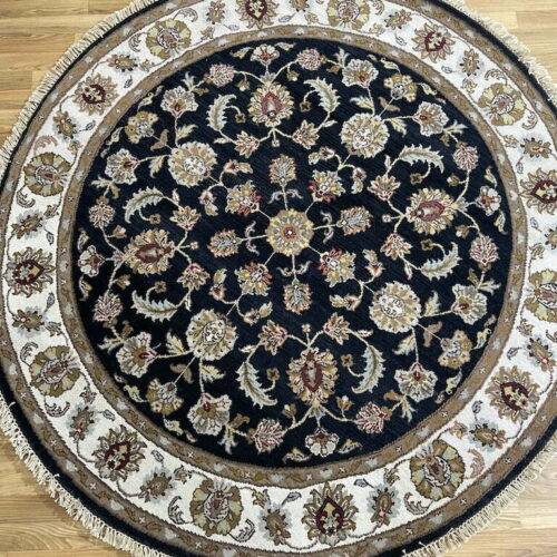 Round rugs Livermore