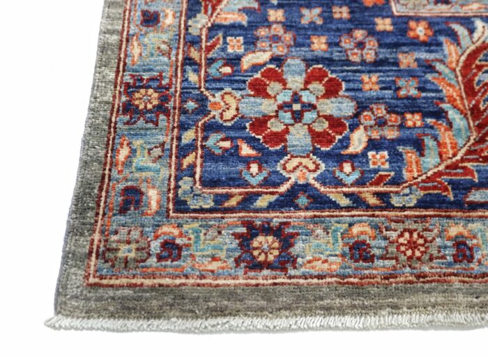 large size 9x12 hand made rug