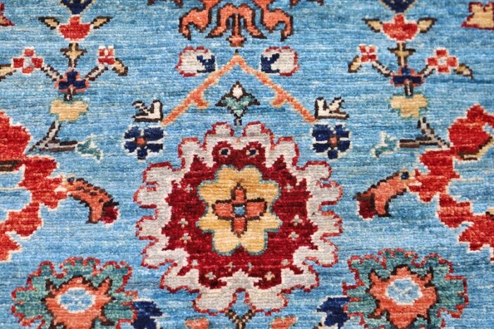 Hand-knotted wool Heriz rug, washable and vegetable-dyed, perfect for living rooms and bedrooms