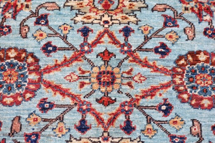 Washable wool rug with timeless oriental patterns – premium quality, soft texture, and artisan craftsmanship