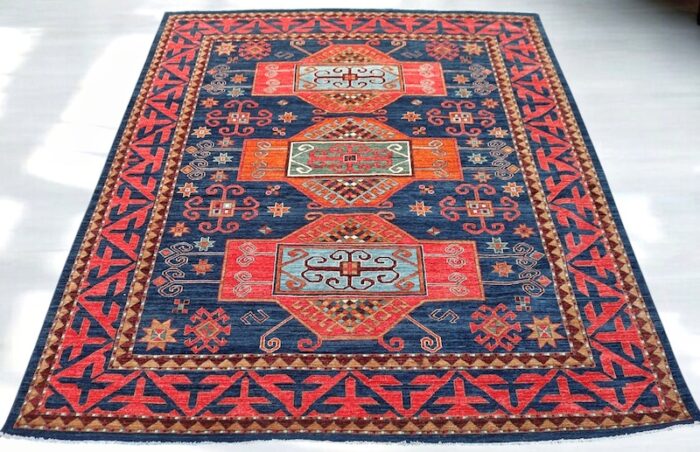 8x10 Kurdish rug for modern and traditional interiors, free ship