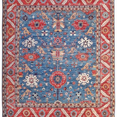 "Hand-knotted wool Persian Heriz rug, washable and durable, perfect for living rooms and dining rooms